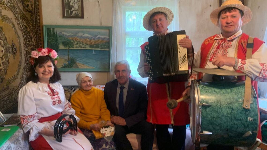 С визитом добра, радости и песни💐🌼🌺
