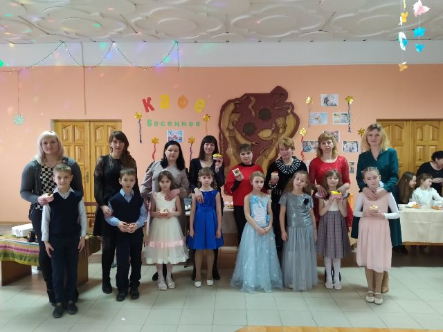 Музычная праграма  ў Раклевічах