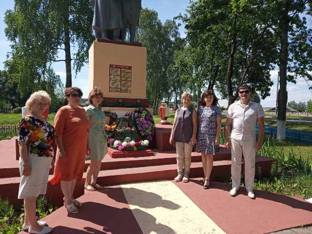 «Букет из самых добрых песен»