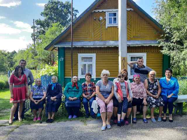 «И улыбка без сомненья»