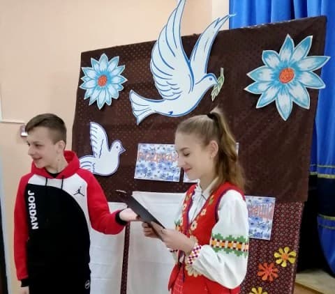 “Роднай мове прысвячаецца”