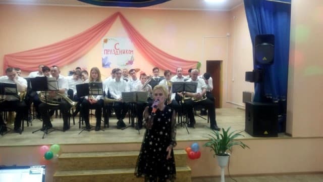 «Эту женщину люблю я очень»