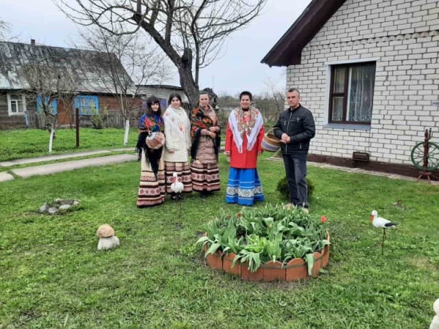 Вялікдзень разам сустракаем!