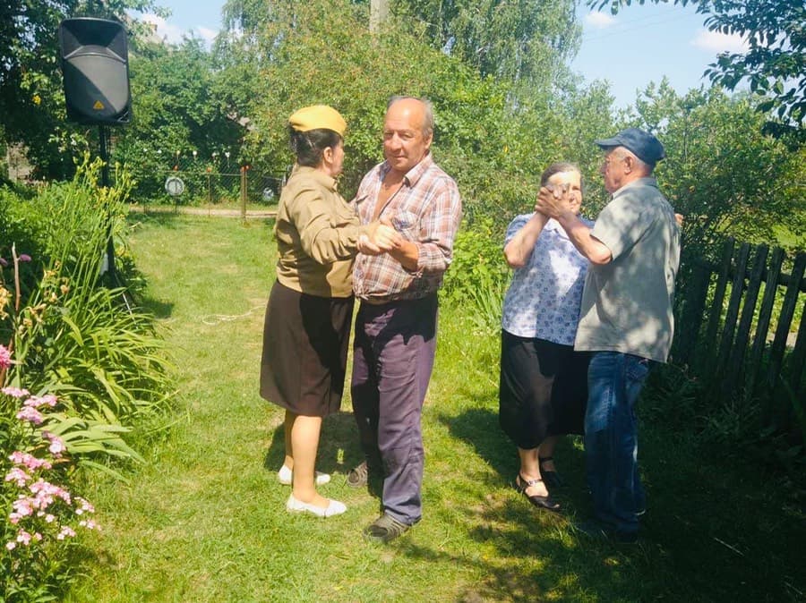 Память нашу, не стереть с годами