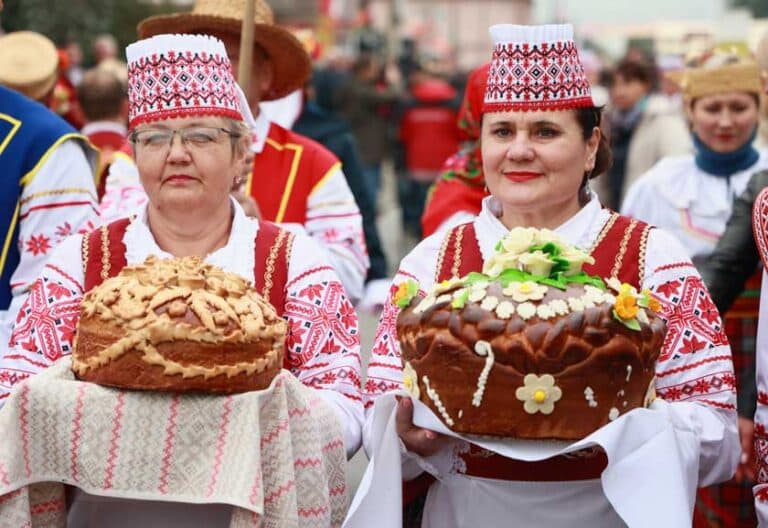 Самы смачны каравай – дзятлаўскі!