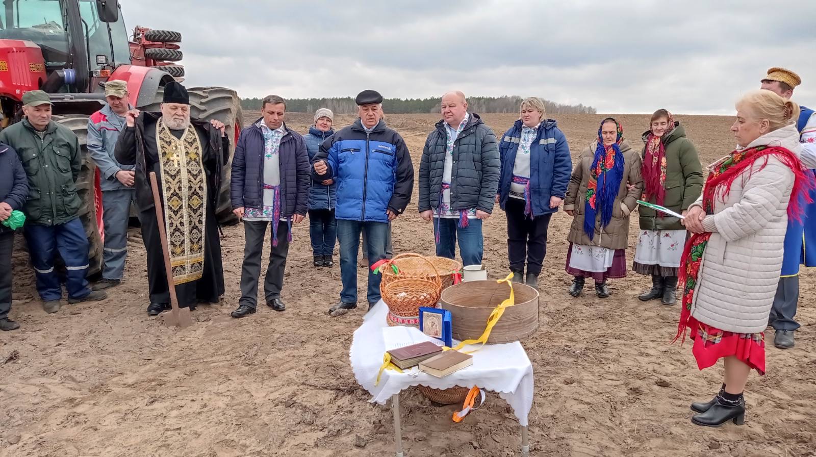 Обряд «Засевки» прошёл в КСУП «Жуковщина»