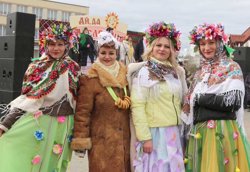 Ой ды Масленіца!