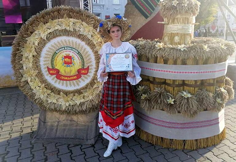 Фестиваль красоты прошел в Большой Берестовице