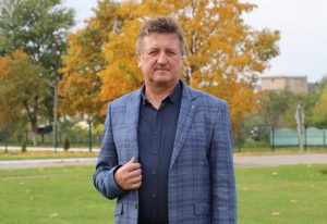 Подробнее о статье Андрэй Добыш: “Песня – гэта я”