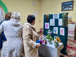 Подробнее о статье Выставка творческих работ «Букет для мамы»