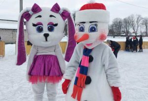 Подробнее о статье Ростовые куклы на катке