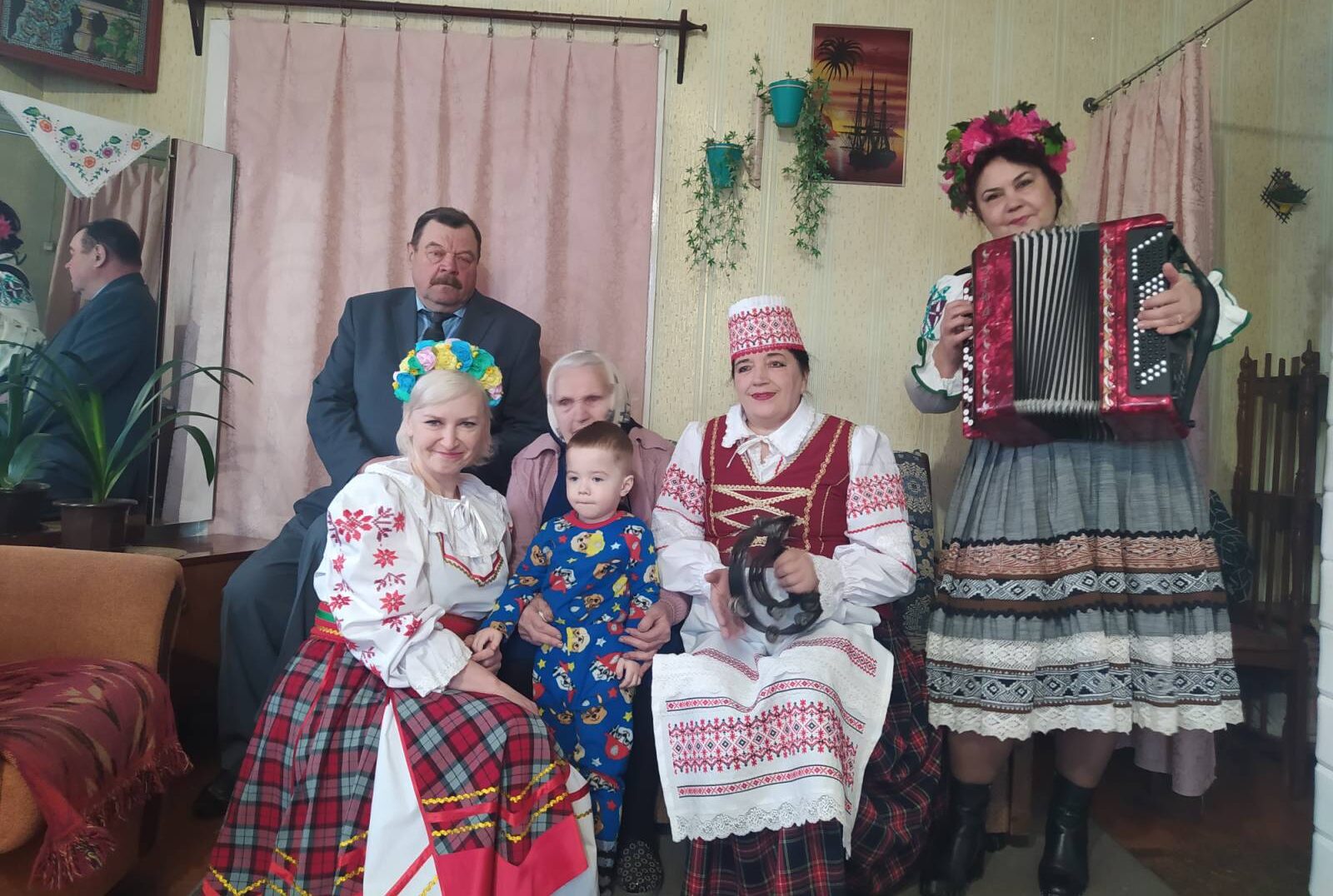 Вы сейчас просматриваете 90-летний юбилей — Ёда Янины Викентьевны