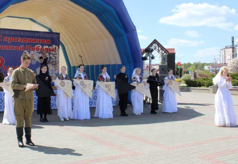 У мажоры і міноры гучалі песні пра пераможны май (+відэа)