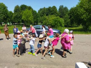 Подробнее о статье «Живёт на всей планете народ весёлый — дети!»