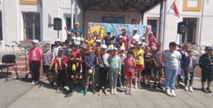 Подробнее о статье «Шагает детство по планете»