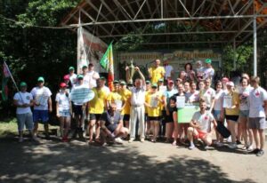 Подробнее о статье ААТ “Новаяльнянскі КХП” – пераможца моладзевага турзлёту-2023