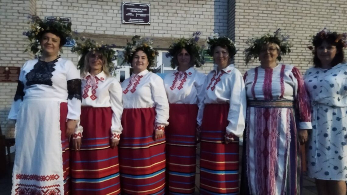 «На Ивана Купала развлечений немало»