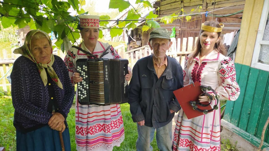 «С песней в каждый дом»