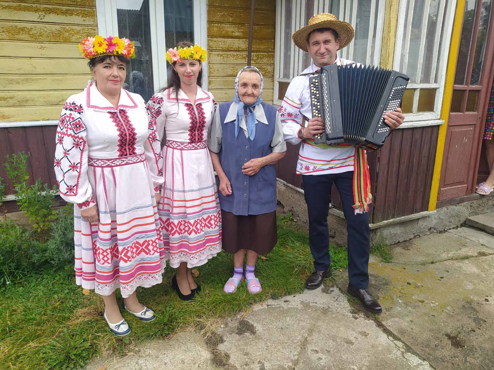 Вы сейчас просматриваете С Днём пожилых людей