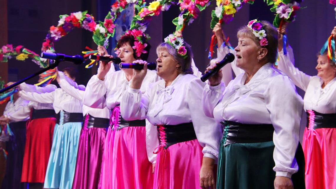 “Музыка восені” гучыць у Шчучыне. У раённым цэнтры культуры і народнай творчасці прайшоў фестываль для людзей мудрага ўзросту