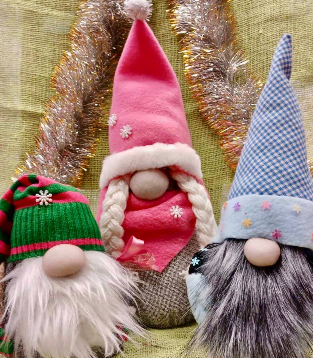 Вы сейчас просматриваете «Сувенирная продукция отдела традиционного искусства и ремесел »