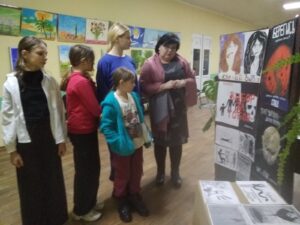 Подробнее о статье Выставка плакатов и рисунков «Острожно СПИД»