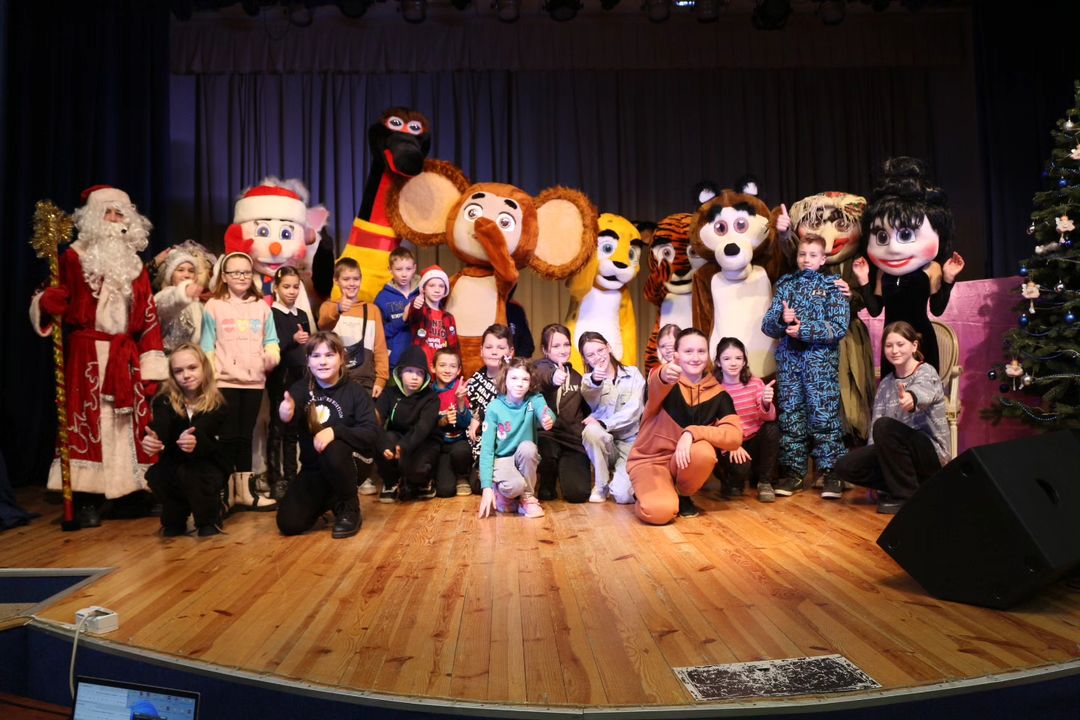 Вы сейчас просматриваете «Новогодние приключения Чебурашки и друзей»