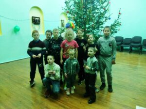 Подробнее о статье «Новогоднее путешествие с клоуном Филей»