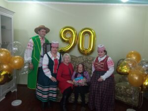 Подробнее о статье І працавала, і прыгажосць стварала