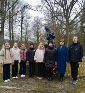 Подробнее о статье «Всенародная боль и память»