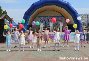 Подробнее о статье Фестываль “Зецельскі фэст” у Дзятлаве. Урачыстае адкрыццё (+відэа)