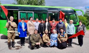 Подробнее о статье Военная агитбригада: Фронтовой экспресс