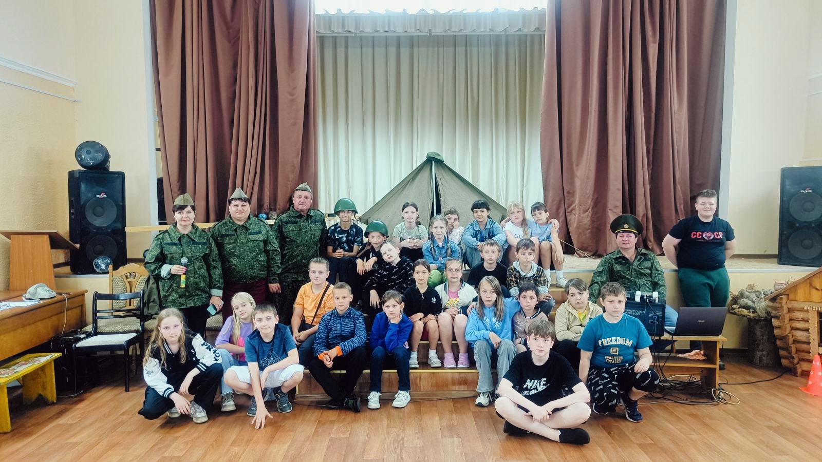 Вы сейчас просматриваете «На солнечной поляночке»