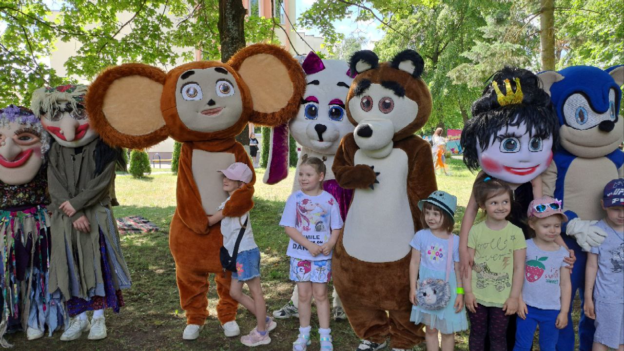 Вы сейчас просматриваете «Все мы родом из детства»