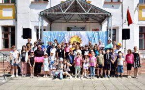 Подробнее о статье Пусть детство звонкое смеется»