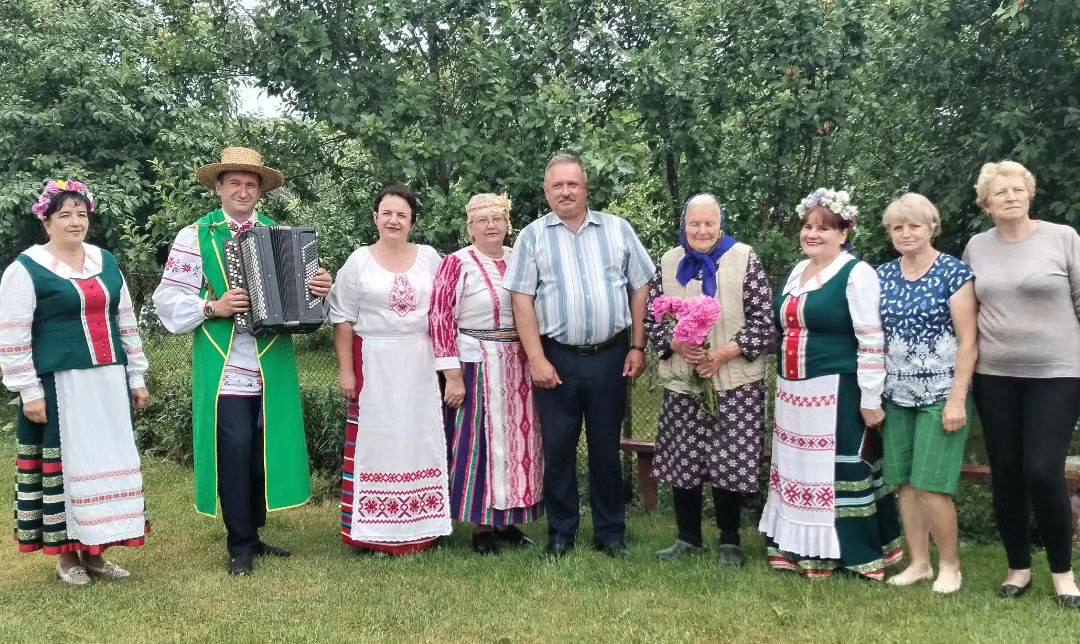 Вы сейчас просматриваете Віншавальная паштоўка