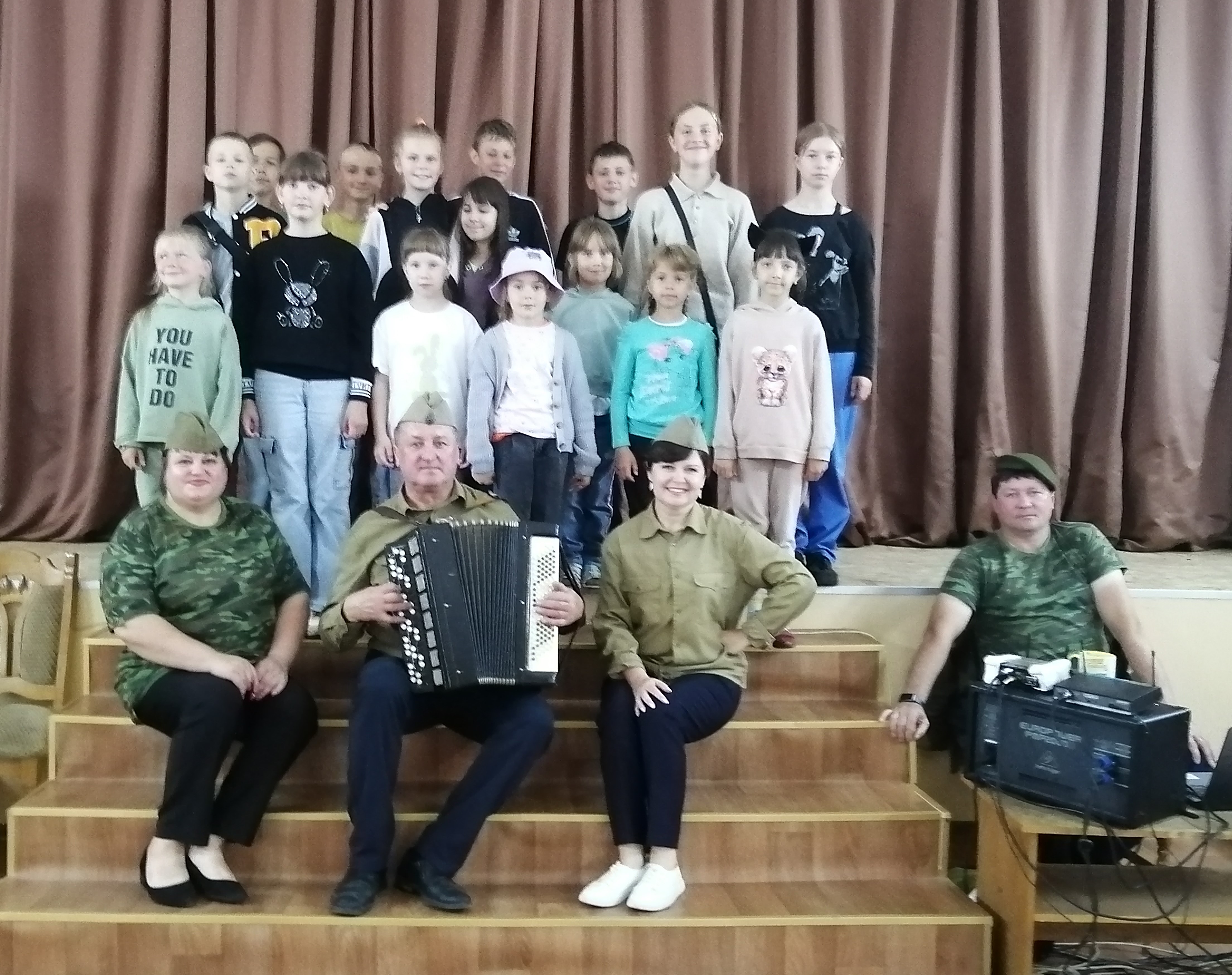 Вы сейчас просматриваете «На солнечной поляночке»