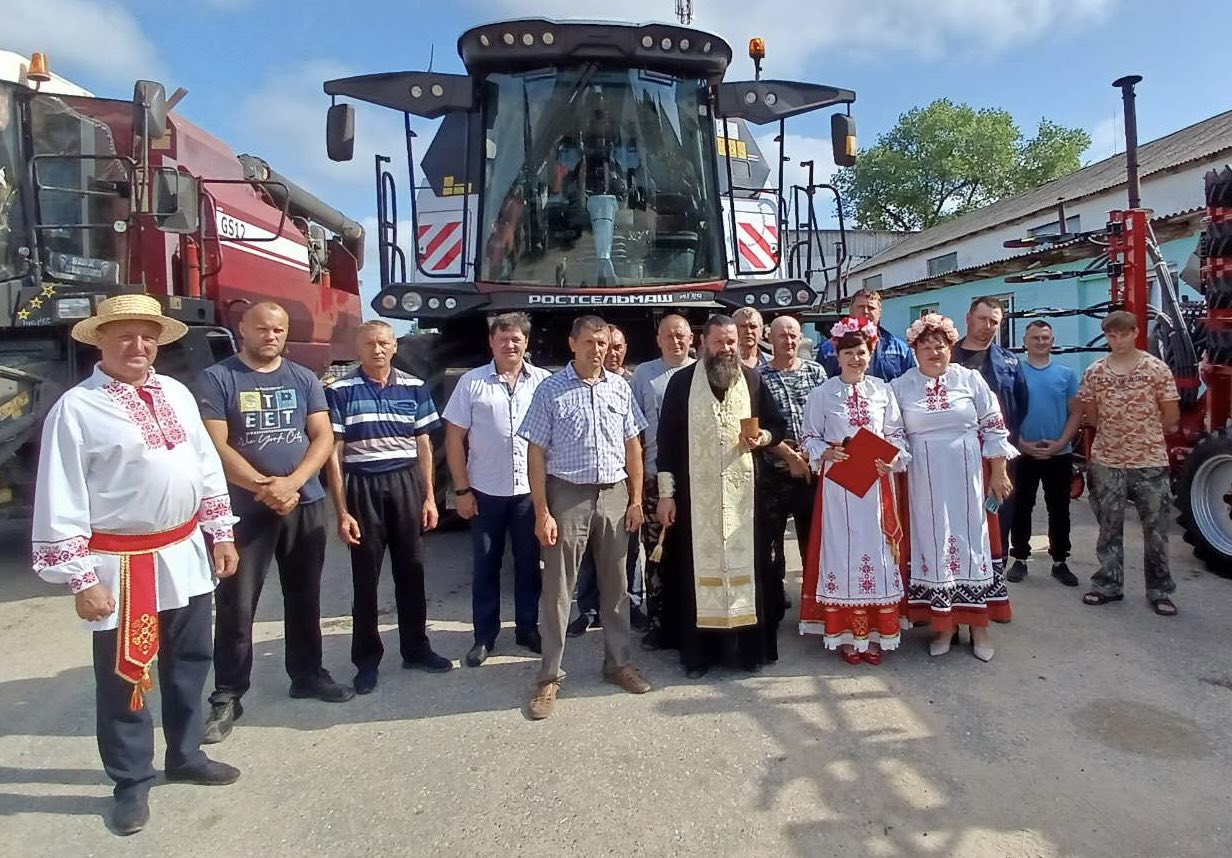 Вы сейчас просматриваете Зажинки в ОАО «Дворец-Агро»