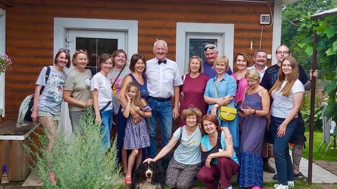 ЯДНАЕМСЯ РАМЁСТВАМІ: мастацтва гліны і агню