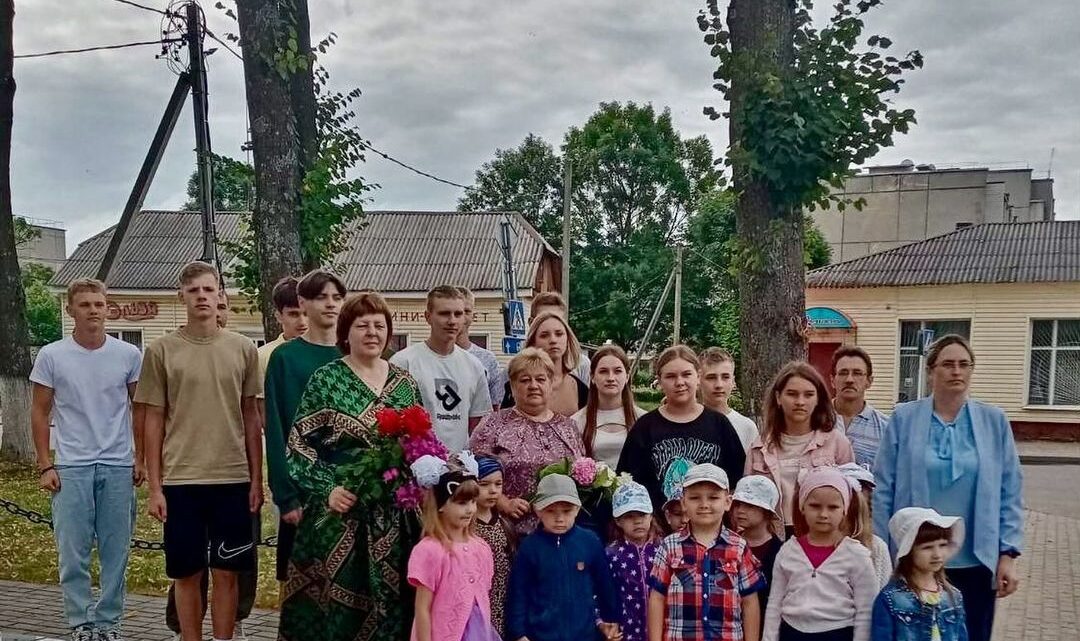 Возложение цветов в п.Козловщина