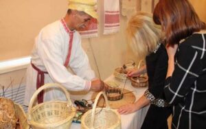 Подробнее о статье Запрашаем на выставу!