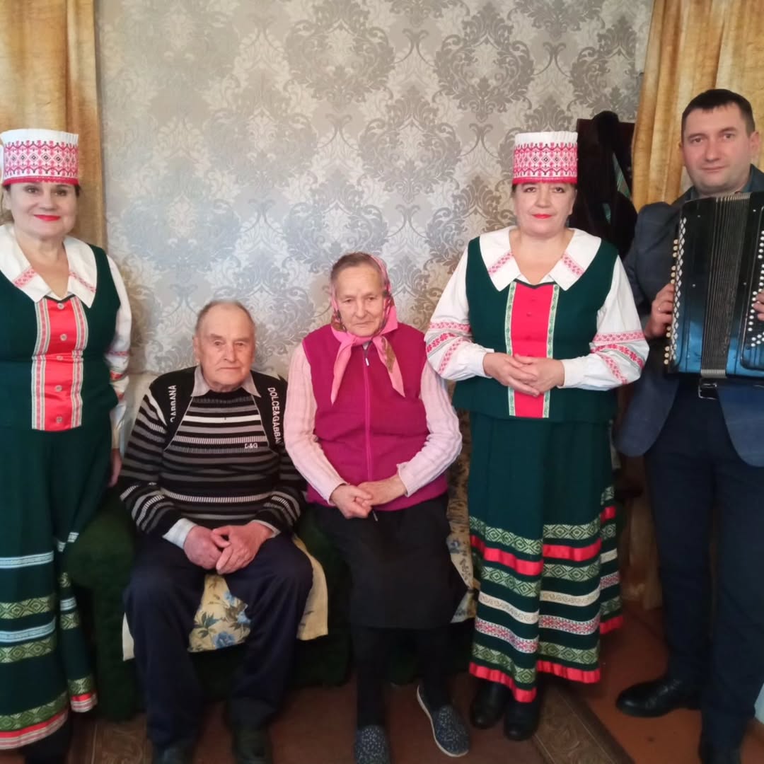 Вы сейчас просматриваете 📸🏡С ВИЗИТОМ ДОБРА, РАДОСТИ И ПЕСНИ💐