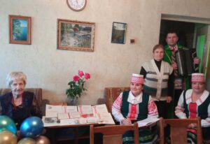 Подробнее о статье Равеснікі Перамогі. Песні маладосці для Надзеі Касцюкевіч