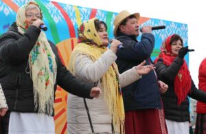 Подробнее о статье Прыйшла Масленіца з блінамі ды песнямі