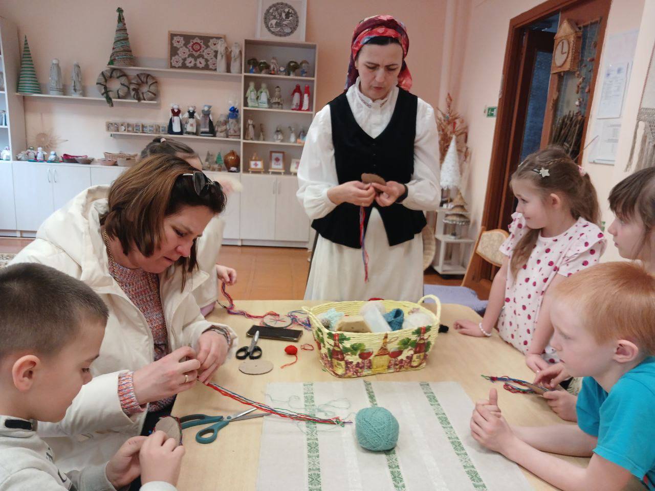 Вы сейчас просматриваете «Бабулiн куфэрак»