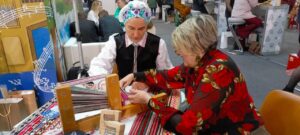 Подробнее о статье ЯДНАЕМСЯ РАМЁСТВАМІ