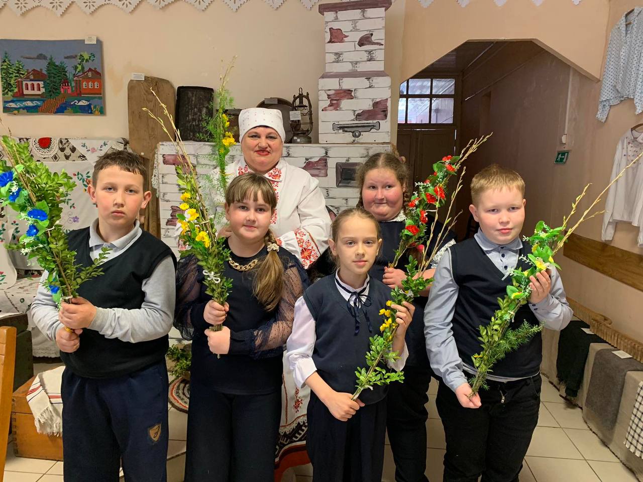 Вы сейчас просматриваете ЯДНАЕМСЯ РАМЕСТВАМІ