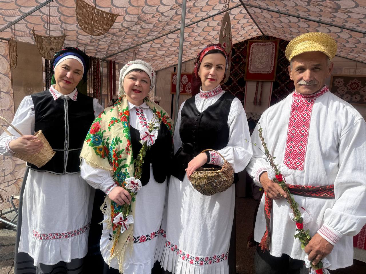 Вы сейчас просматриваете ✨ЯДНАЕМСЯ РАМЕСТВАМІ✨