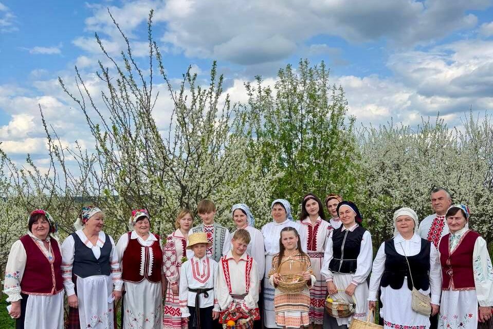 Абрад «Валачобнiкi» у в. Погiры Дзятлаўскага раёна.