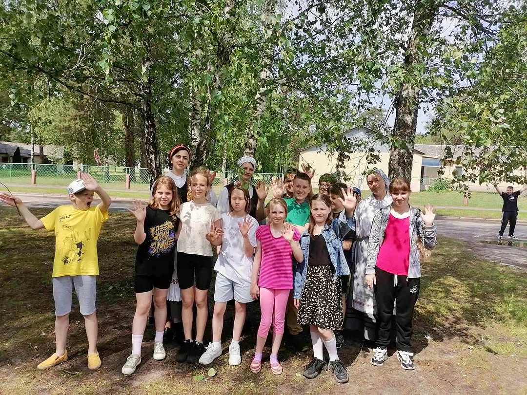 Вы сейчас просматриваете «Троицкие забавы»